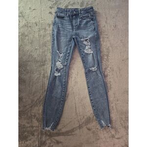 AMERICAN EAGLE~Super High-rise  360° Next Level Stretch Jegging Size 4 Distress